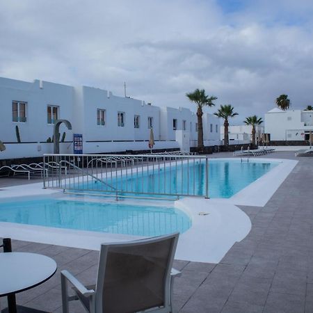 Los Gracioseros Puerto Del Carmen Luxury Extérieur photo