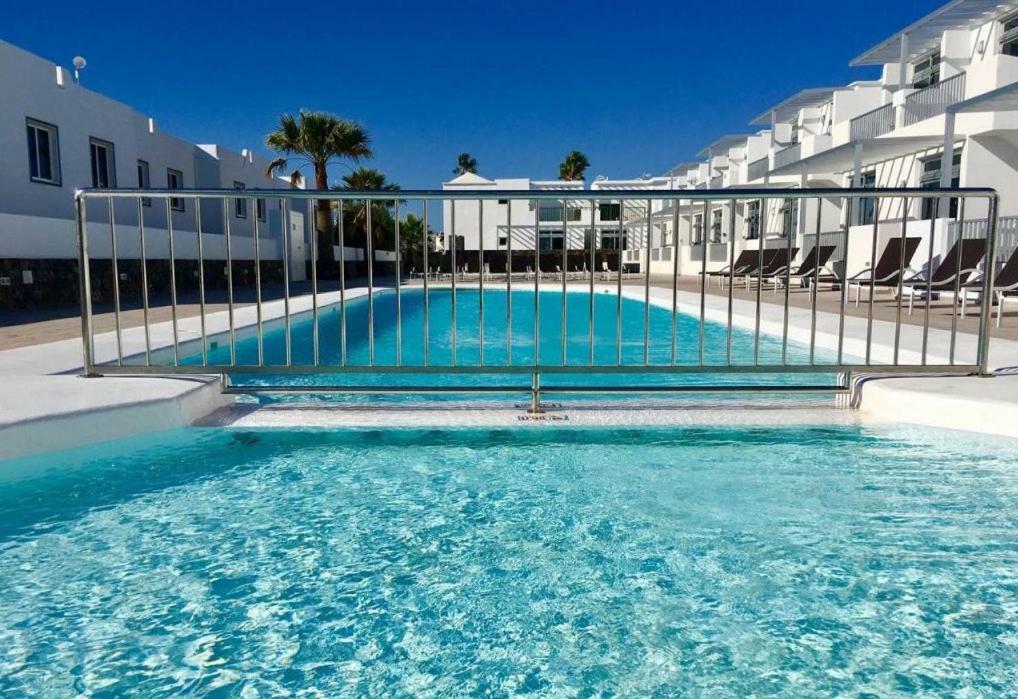 Los Gracioseros Puerto Del Carmen Luxury Extérieur photo