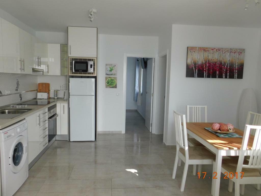 Los Gracioseros Puerto Del Carmen Luxury Extérieur photo